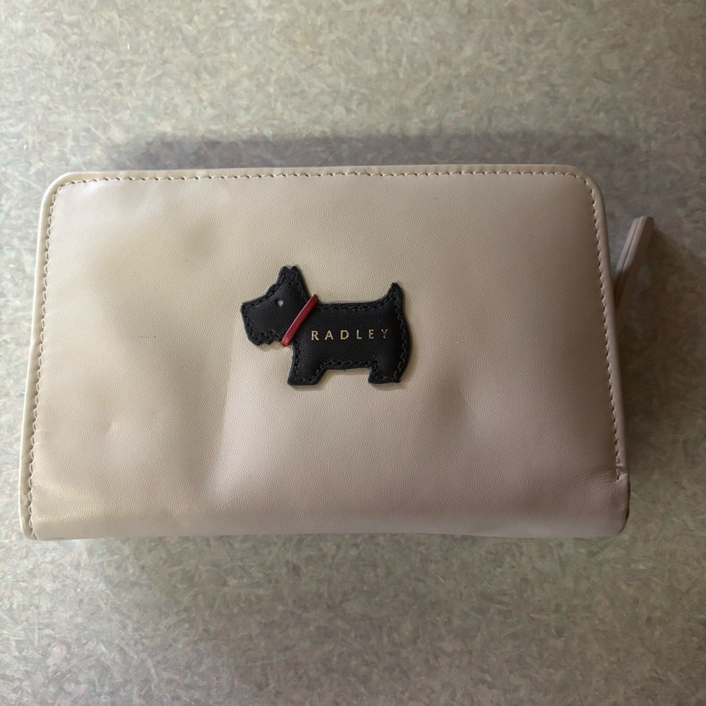 Radley London Small Gray Preppy Logo Dog Luxury Card Slot Folding Wallet